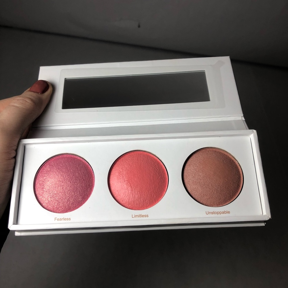 Reahler blush palette